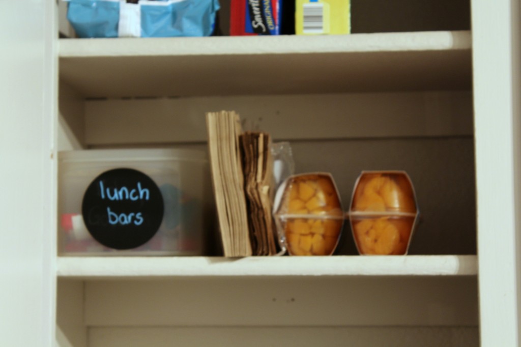 school lunch station