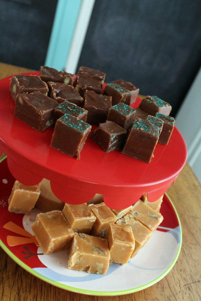 Add sprinkles to the top of fudge with no nuts to make it easier to distinguish from the rest.