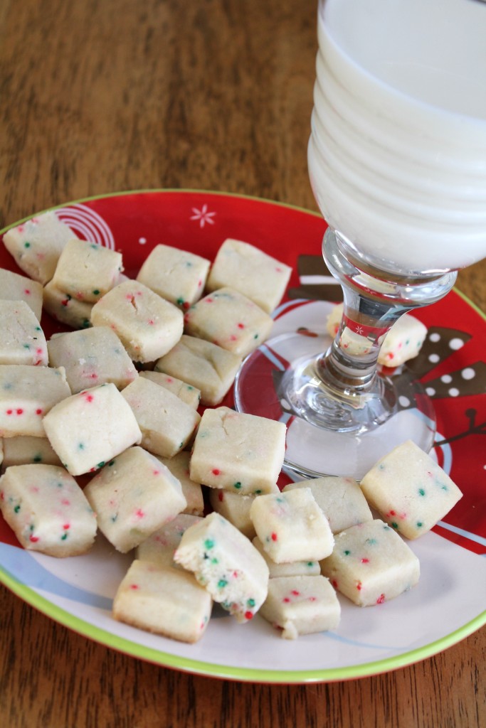 These bite-sized shortbread cookies are perfect for any occassion!