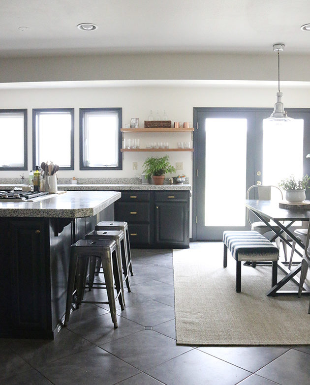 The mini kitchen makeover from Jones Design Company is amazing!
