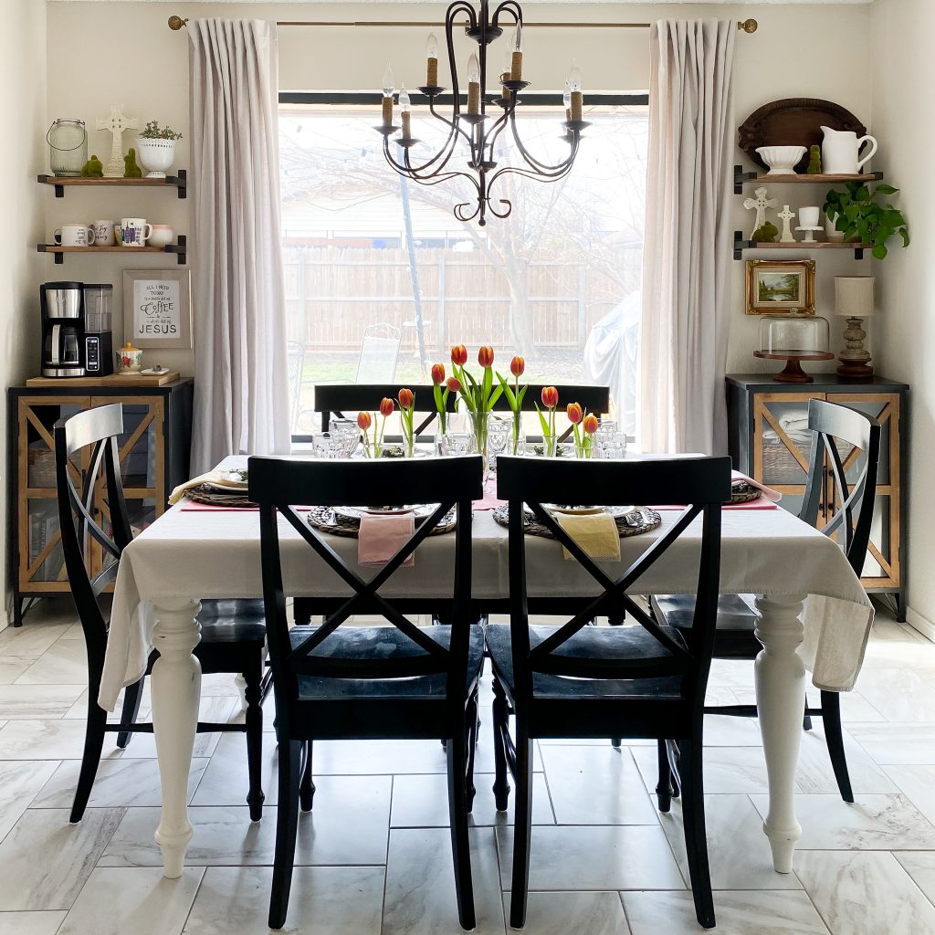 Spring breakfast nook