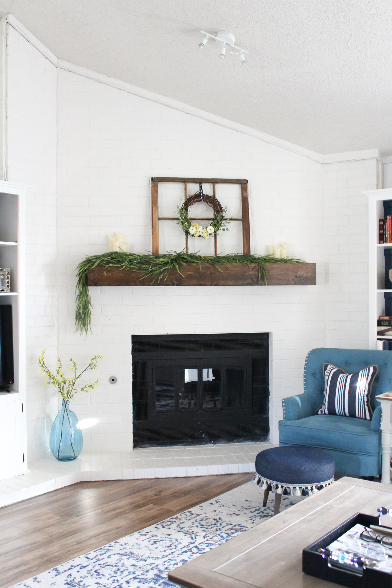 Spring Mantel and Spring Decor