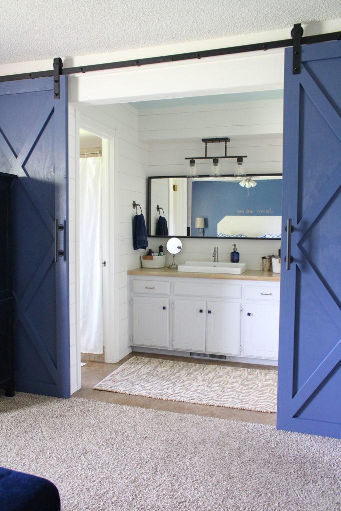 Modern Farmhouse Bathroom